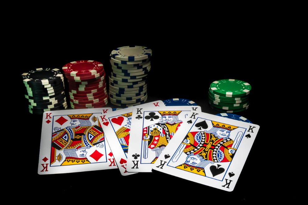 Hướng dẫn cách chơi Poker 
